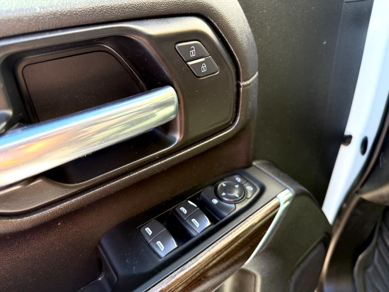 2023 Chevrolet Silverado 2500HD LT photo 9