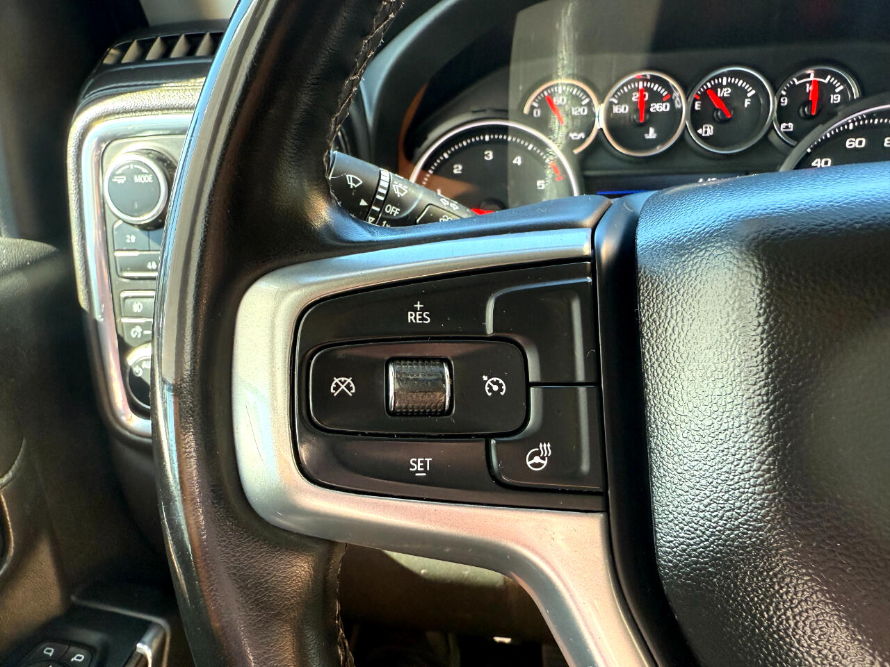 2023 Chevrolet Silverado 2500HD LT photo 16