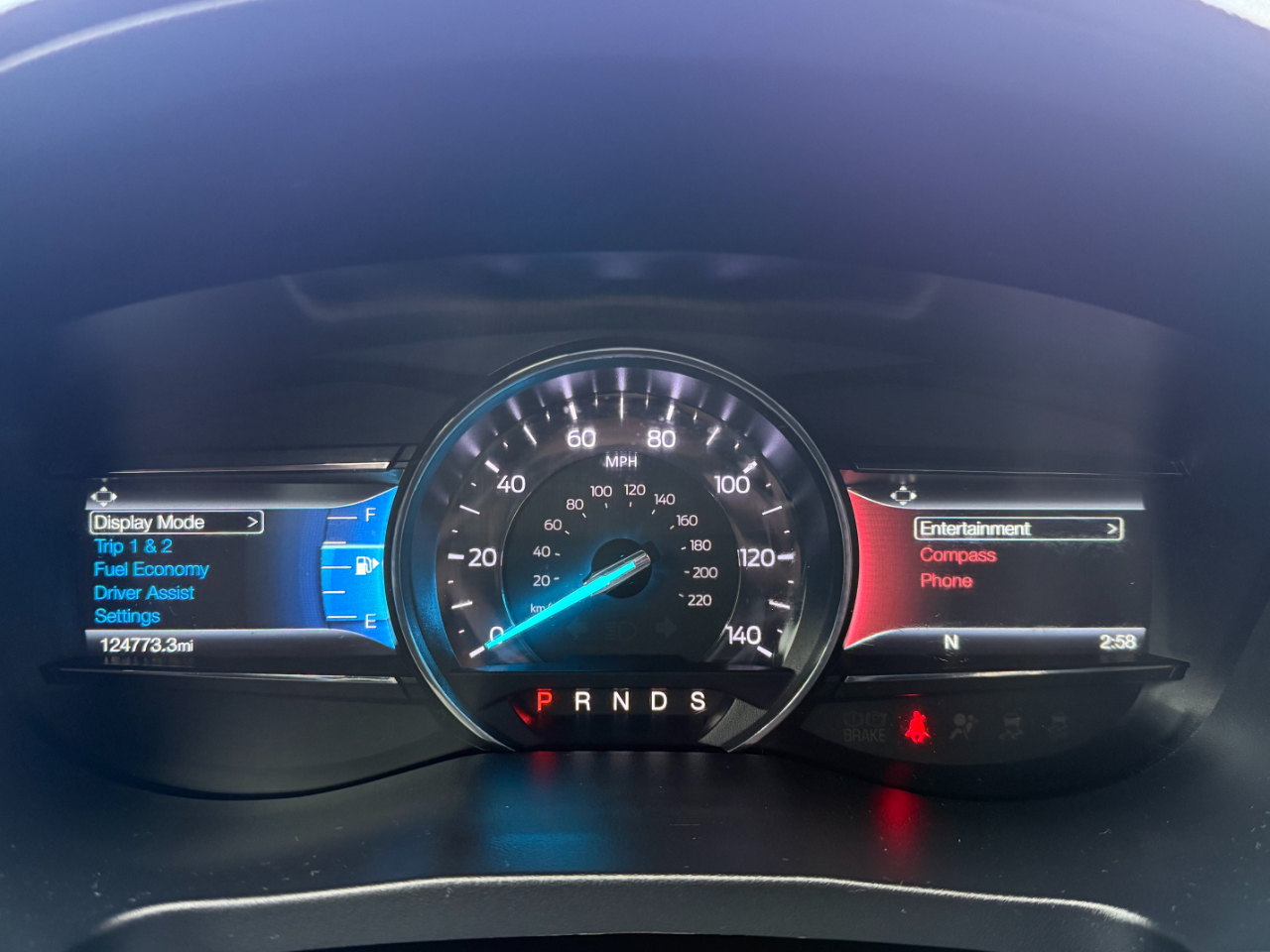 2018 Ford Explorer XLT photo 15
