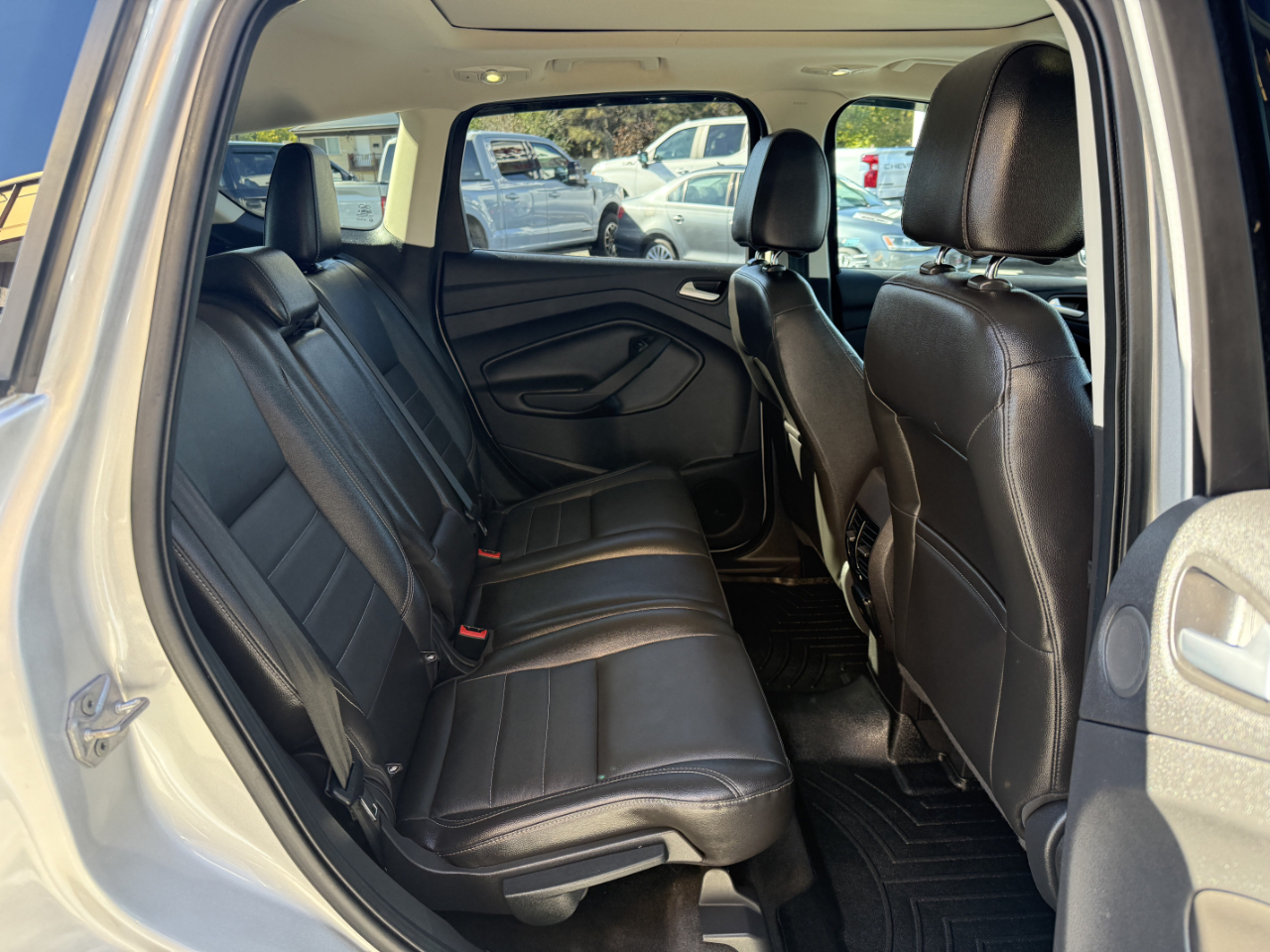 Ford Escape 4WD 4dr Titanium 2014 Ford Escape 4WD 4dr Titanium 2014