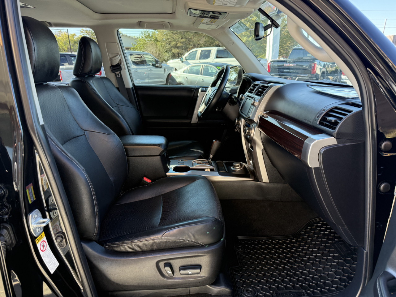 Toyota 4Runner 4WD 4dr V6 Limited (Natl) 2015 Toyota 4Runner 4WD 4dr V6 Limited (Natl) 2015
