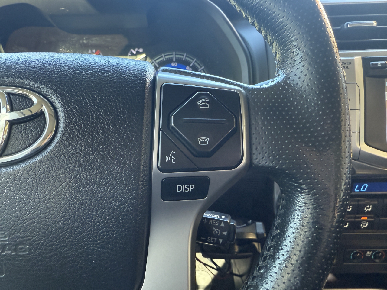 Toyota 4Runner 4WD 4dr V6 Limited (Natl) 2015 Toyota 4Runner 4WD 4dr V6 Limited (Natl) 2015