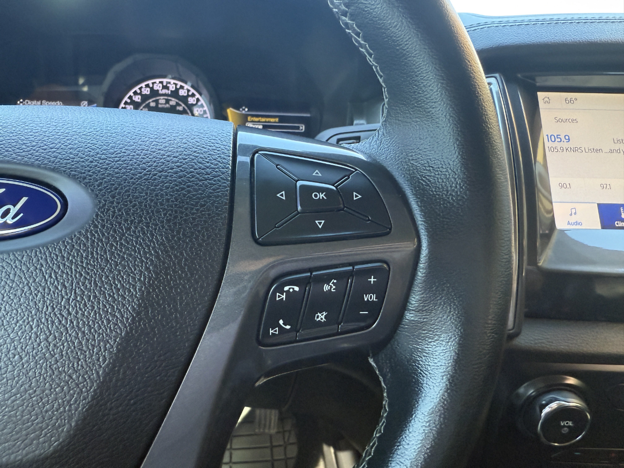 Ford Ranger LARIAT 4WD SuperCrew 5' Box 2019 Ford Ranger LARIAT 4WD SuperCrew 5' Box 2019