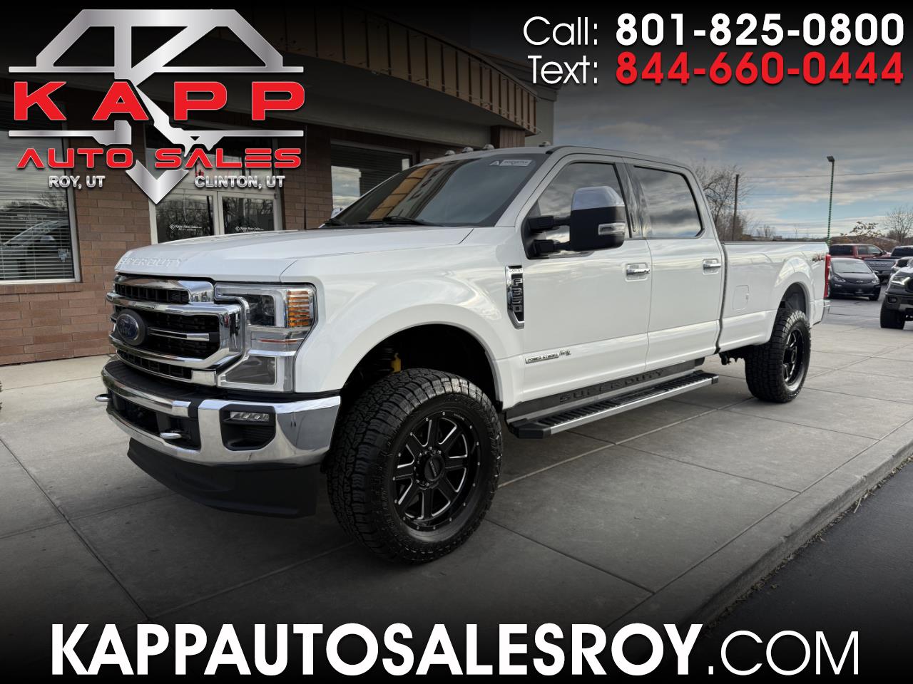 2022 Ford Super Duty F-350 SRW LARIAT 4WD Crew Cab 8' Box