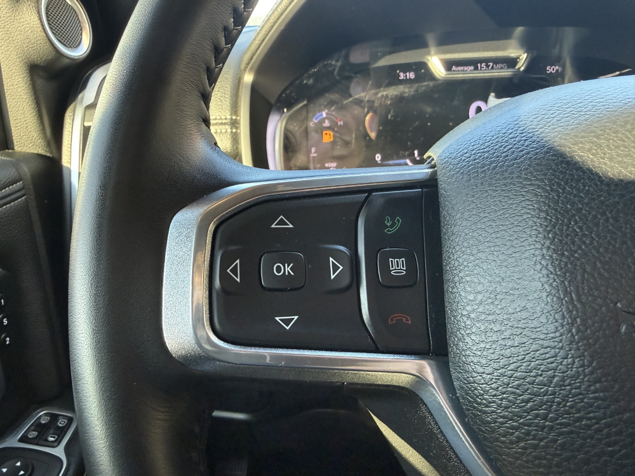 RAM 3500 Laramie 4x4 Mega Cab 6'4" Box 2024