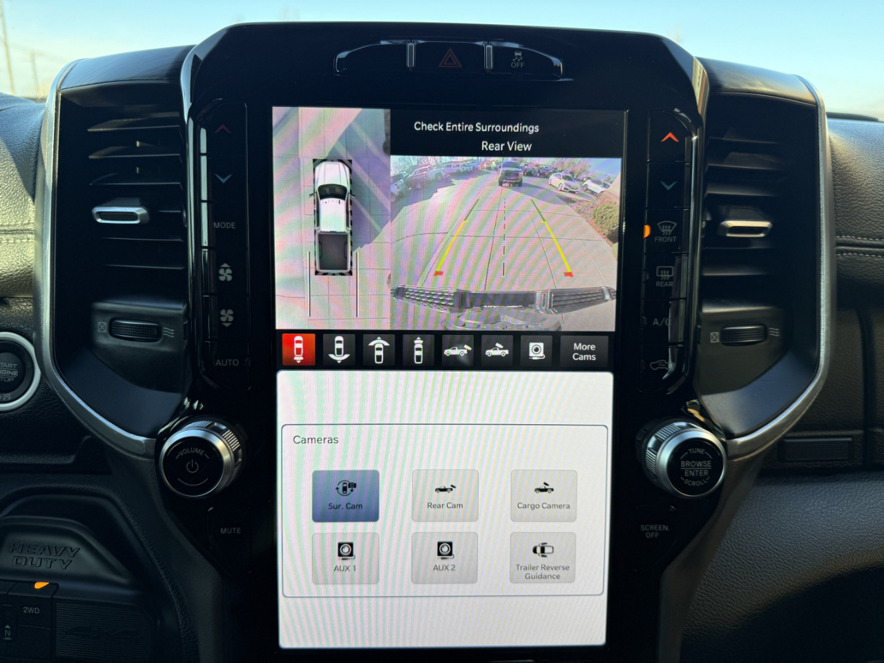 RAM 3500 Laramie 4x4 Mega Cab 6'4" Box 2024