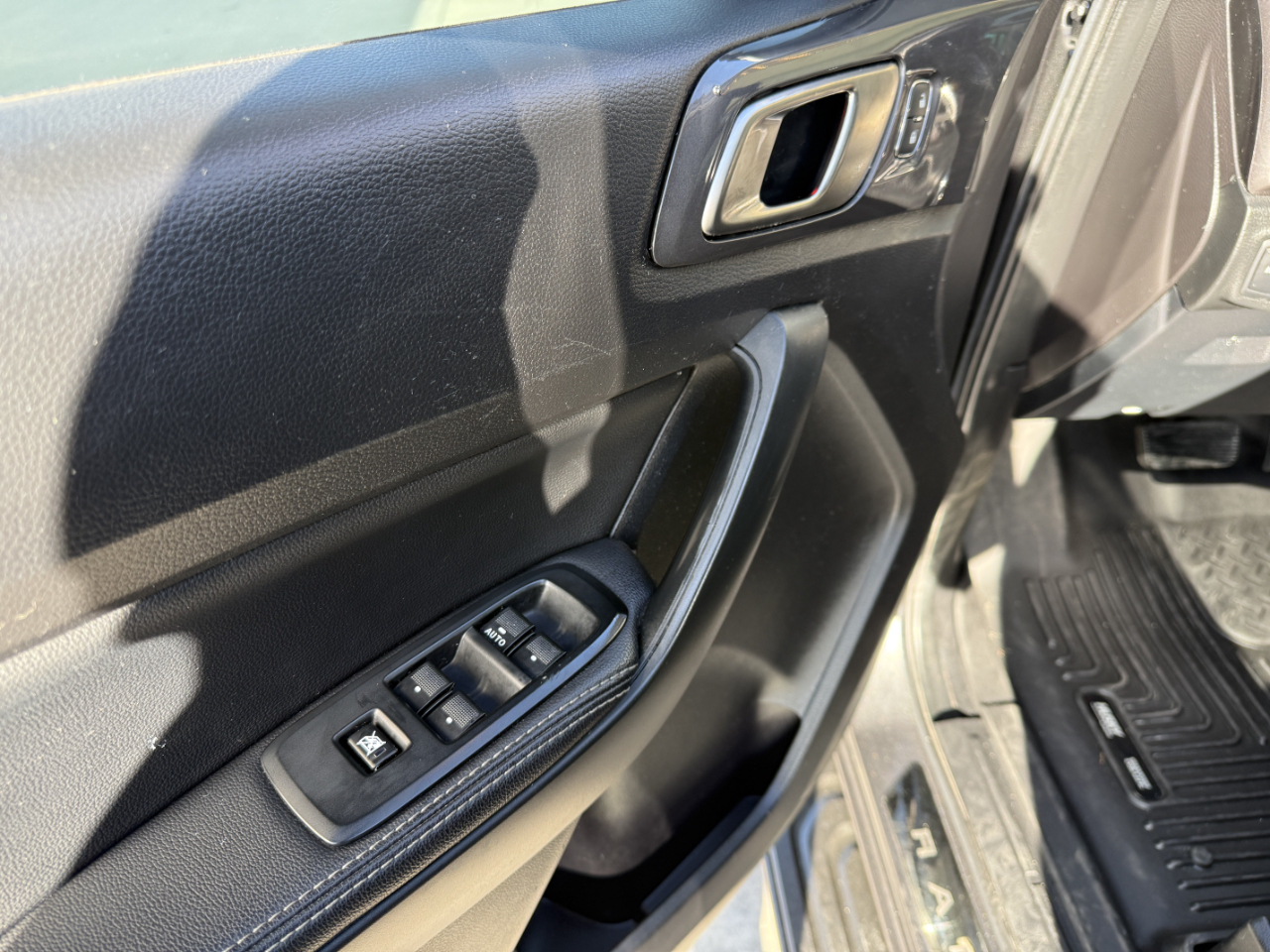 Ford Ranger LARIAT 4WD SuperCrew 5' Box 2019