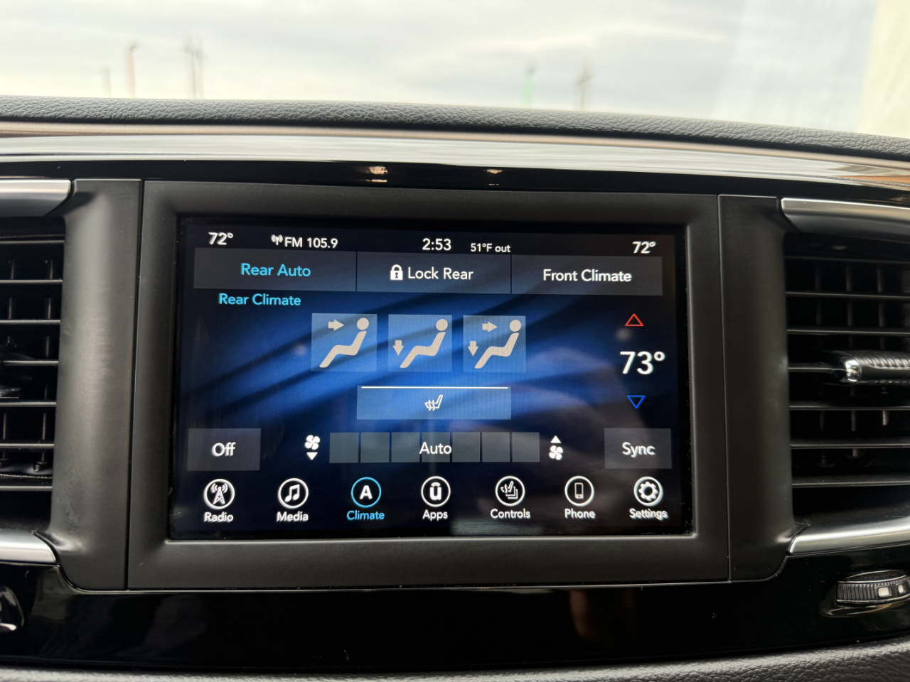 Chrysler Pacifica Touring L FWD 2018