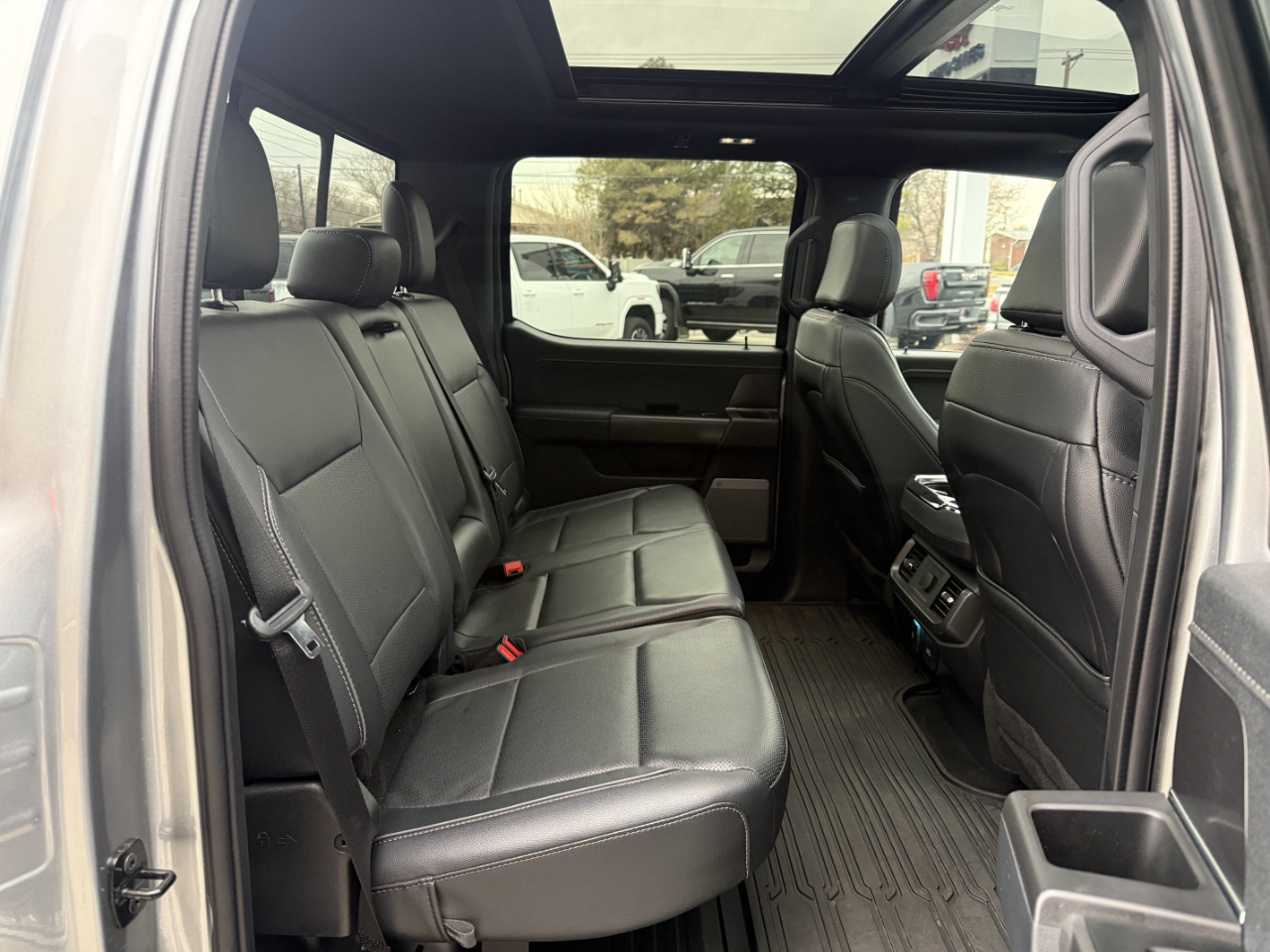 Ford F-150 Lariat 4WD SuperCrew 5.5' Box 2024