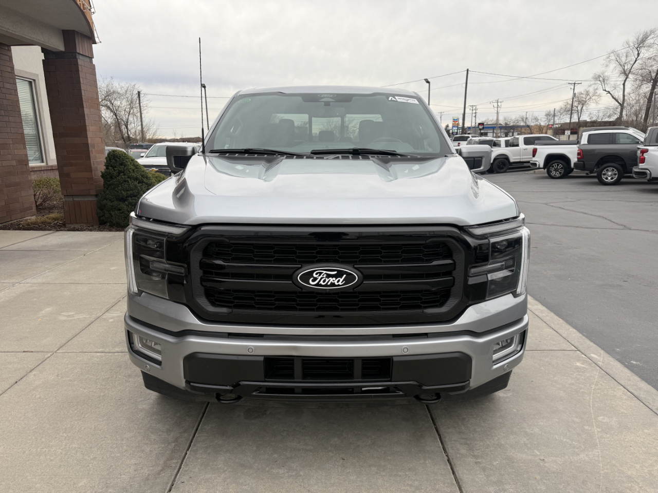 Ford F-150 Lariat 4WD SuperCrew 5.5' Box 2024