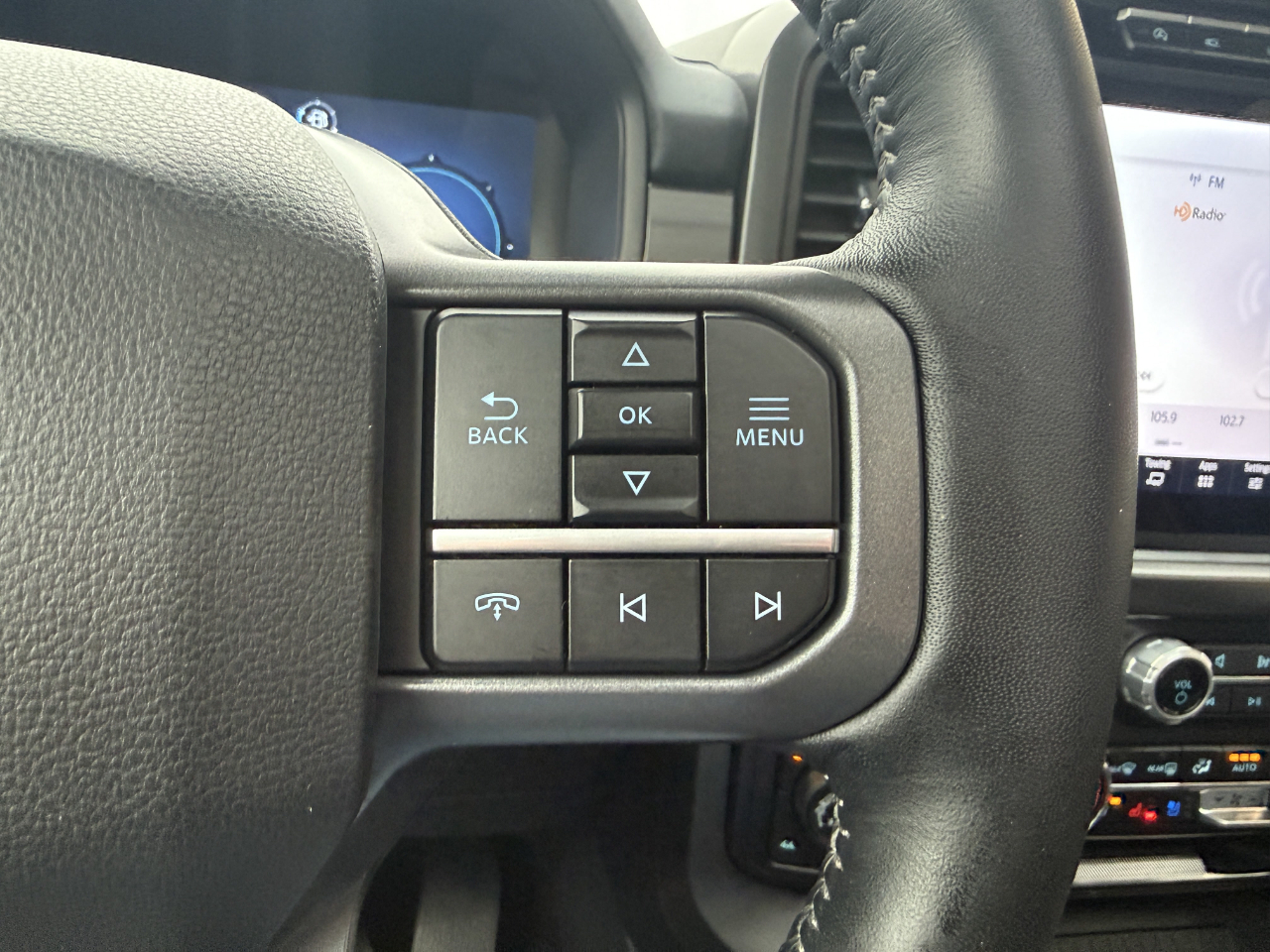 Ford F-150 Lariat 4WD SuperCrew 5.5' Box 2024