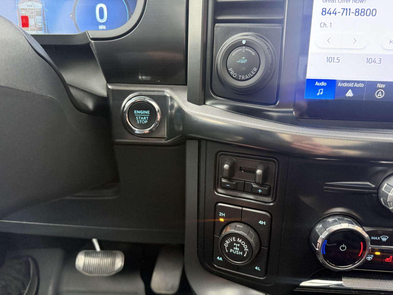 Ford F-150 Lariat 4WD SuperCrew 5.5' Box 2024