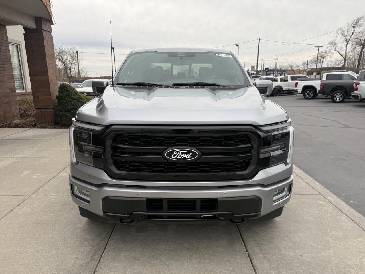 Ford F-150 Lariat 4WD SuperCrew 5.5' Box 2024