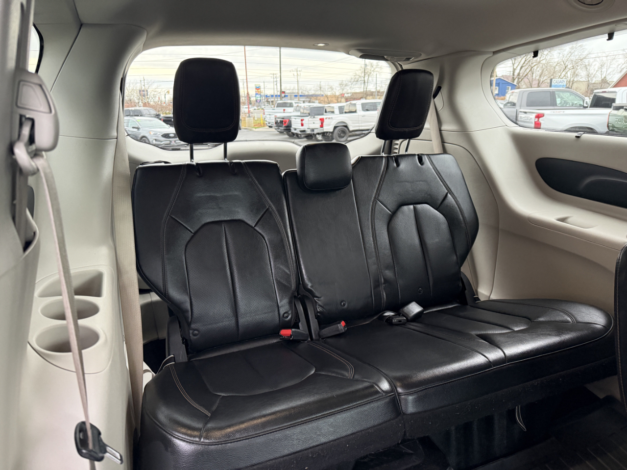 Chrysler Pacifica Touring L FWD 2018