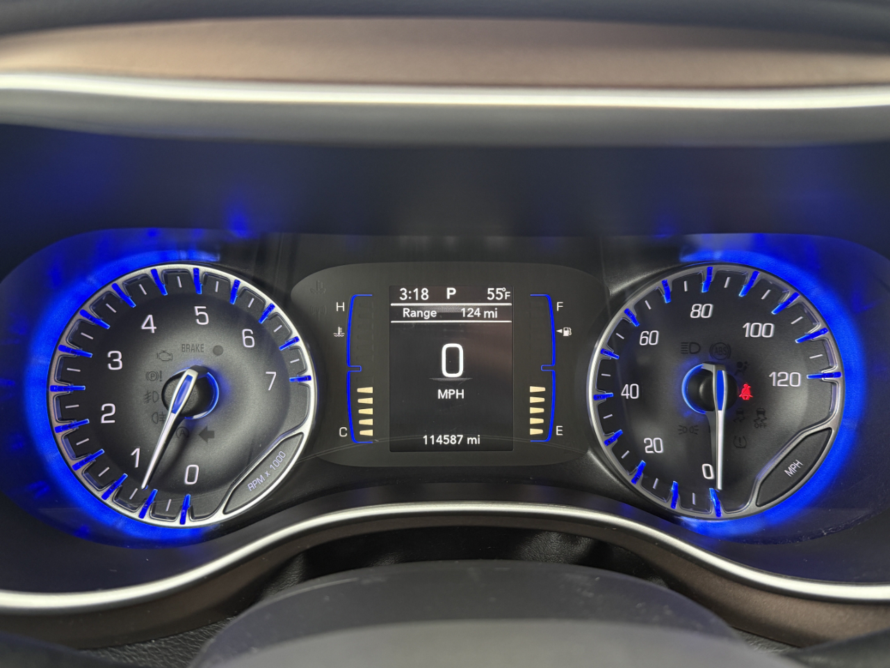 Chrysler Pacifica Touring L FWD 2018