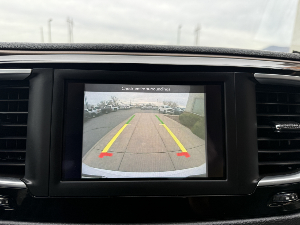 Chrysler Pacifica Touring L FWD 2018