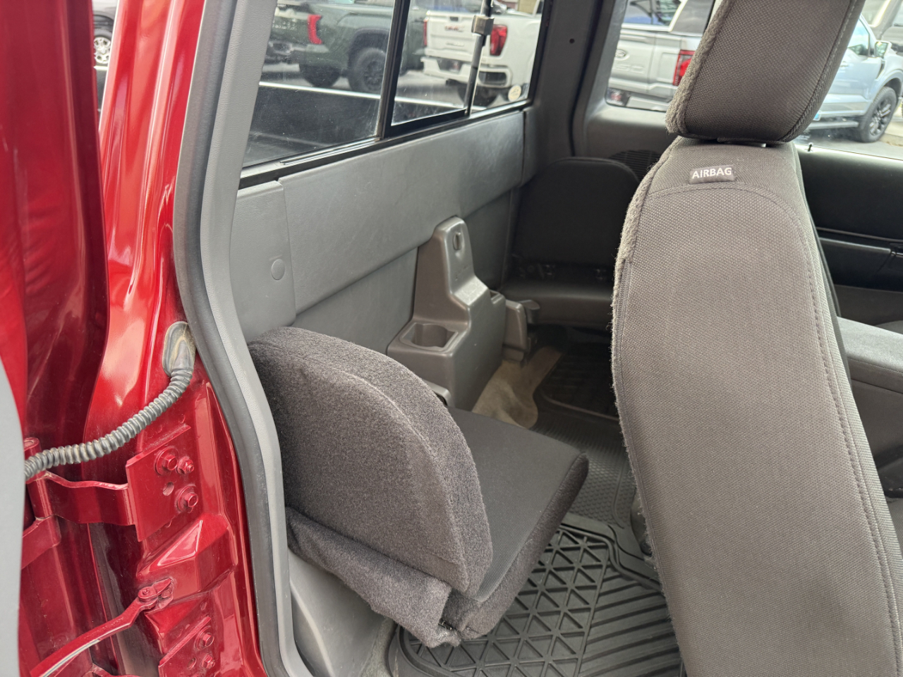 Ford Ranger 4WD 4dr SuperCab 126" Sport 2011