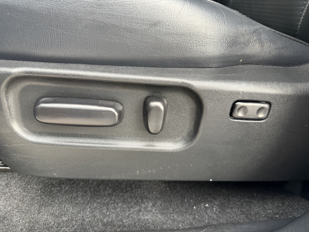 Toyota Tacoma 4WD TRD Off Road Double Cab 6' Bed V6 AT (Natl) 2020