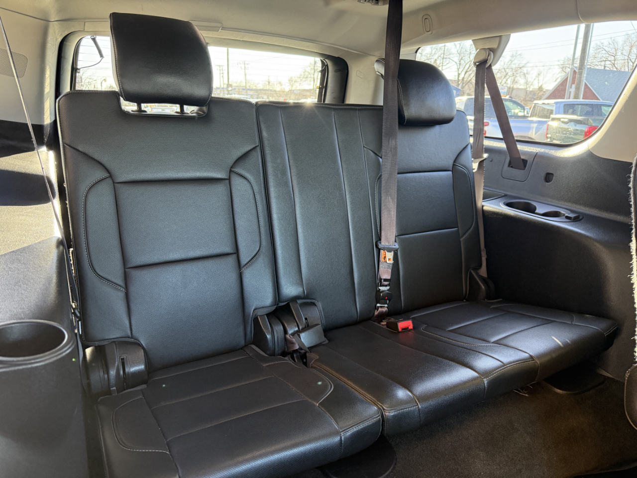 Chevrolet Suburban 4WD 4dr 1500 LTZ 2016