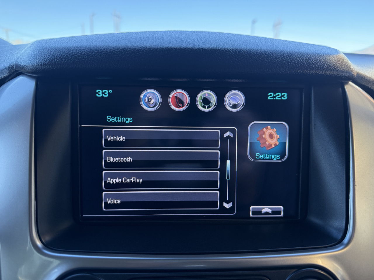 Chevrolet Suburban 4WD 4dr 1500 LTZ 2016