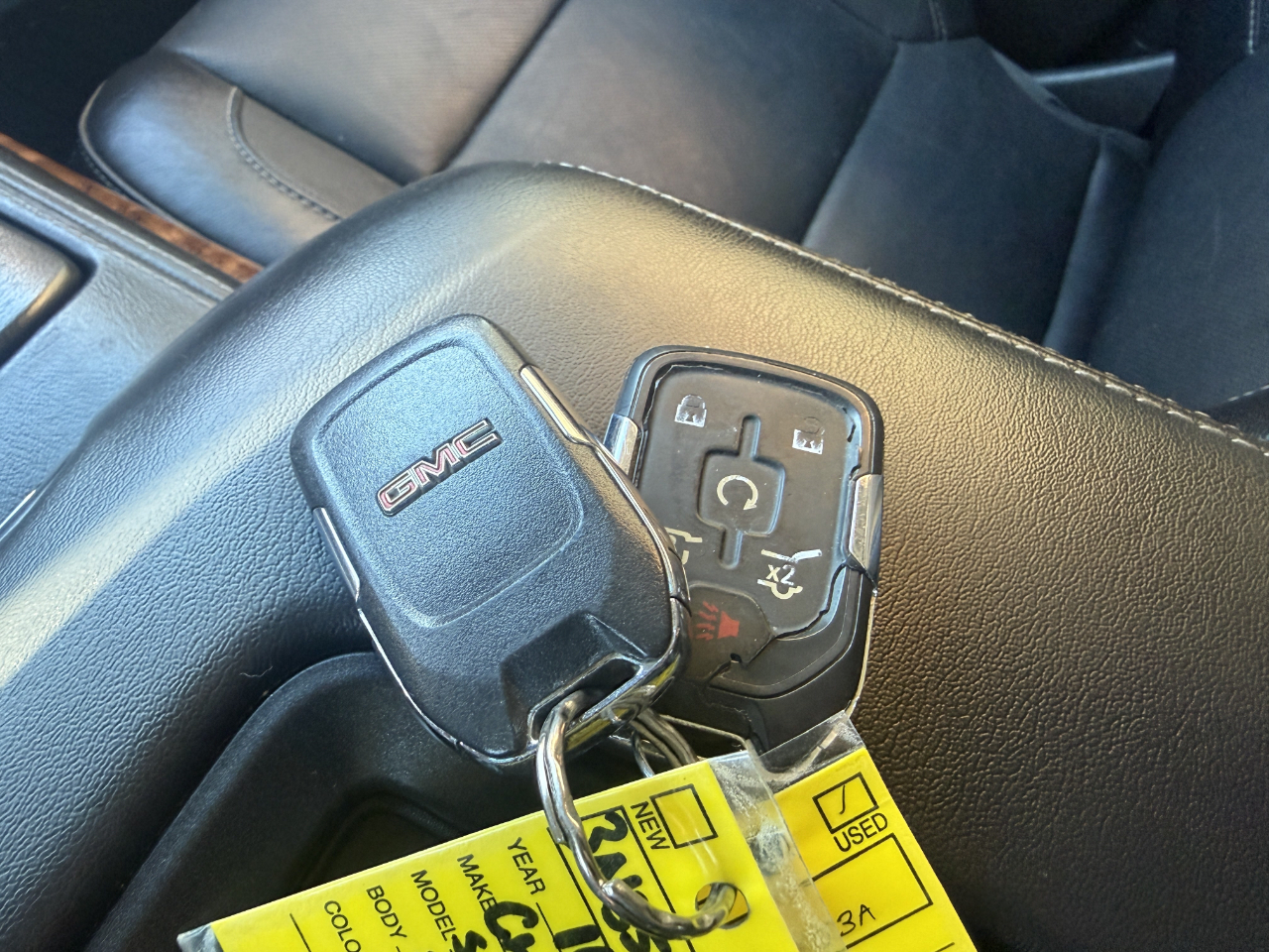 Chevrolet Suburban 4WD 4dr 1500 LTZ 2016