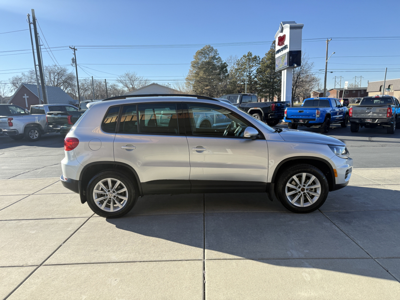 Volkswagen Tiguan 4MOTION 4dr Auto SE 2015