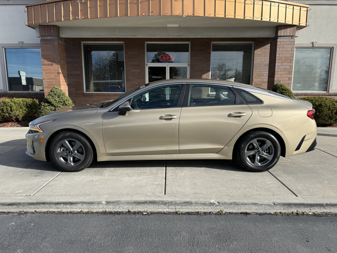 Kia K5 LXS Auto AWD 2021