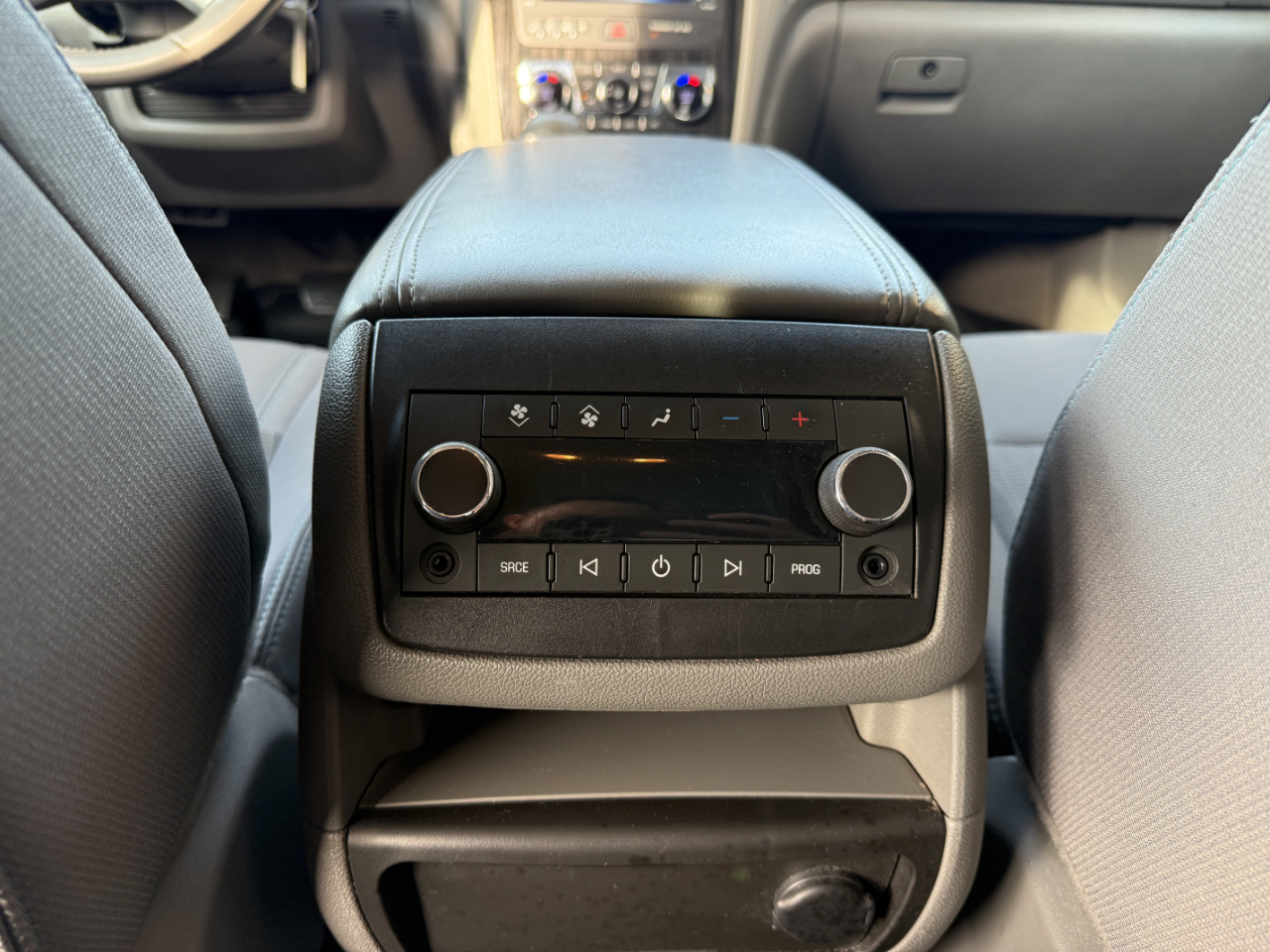 Chevrolet Traverse AWD 4dr LT w/2LT 2014