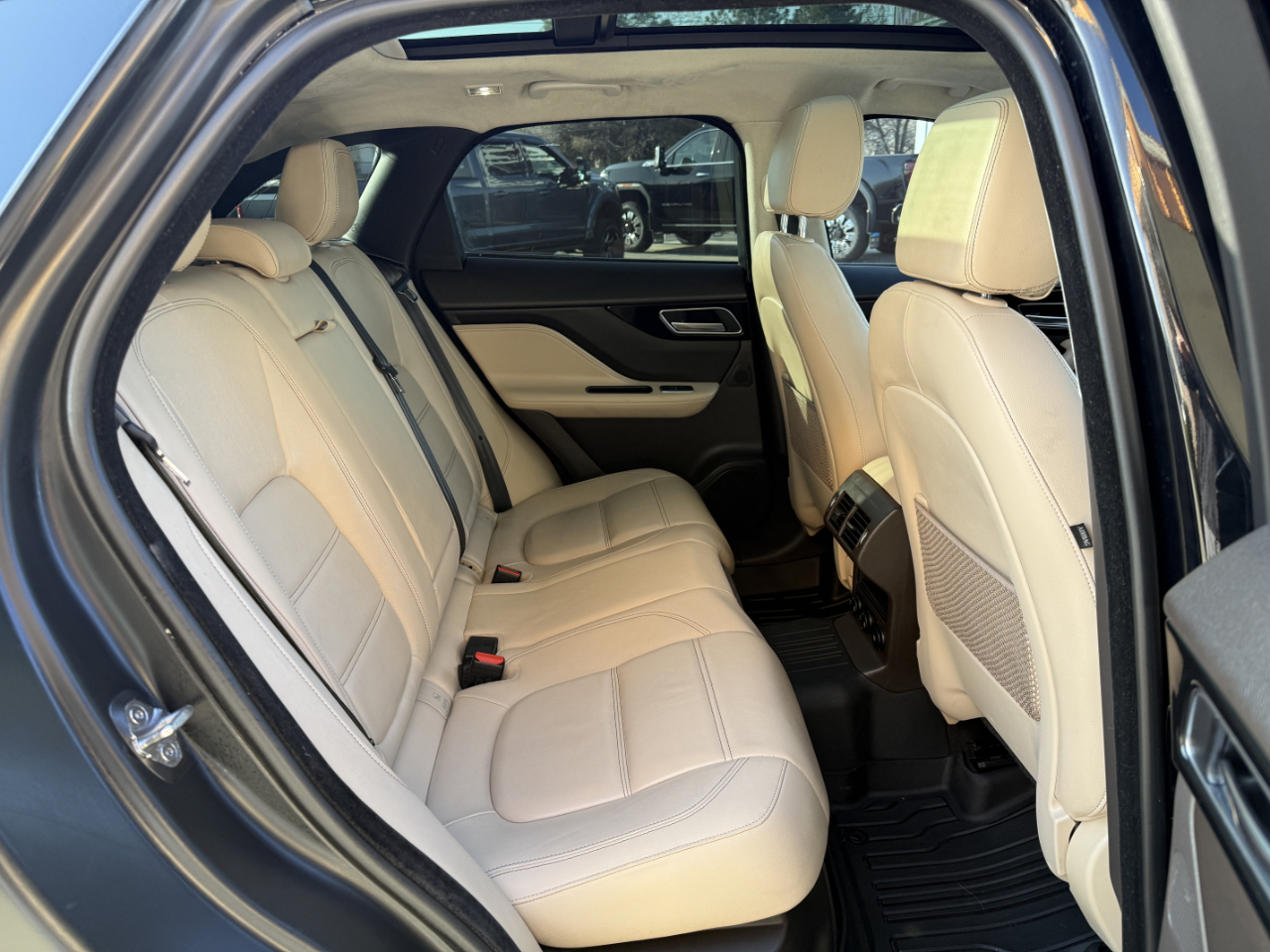 Jaguar F-Pace 30t Prestige AWD 2020