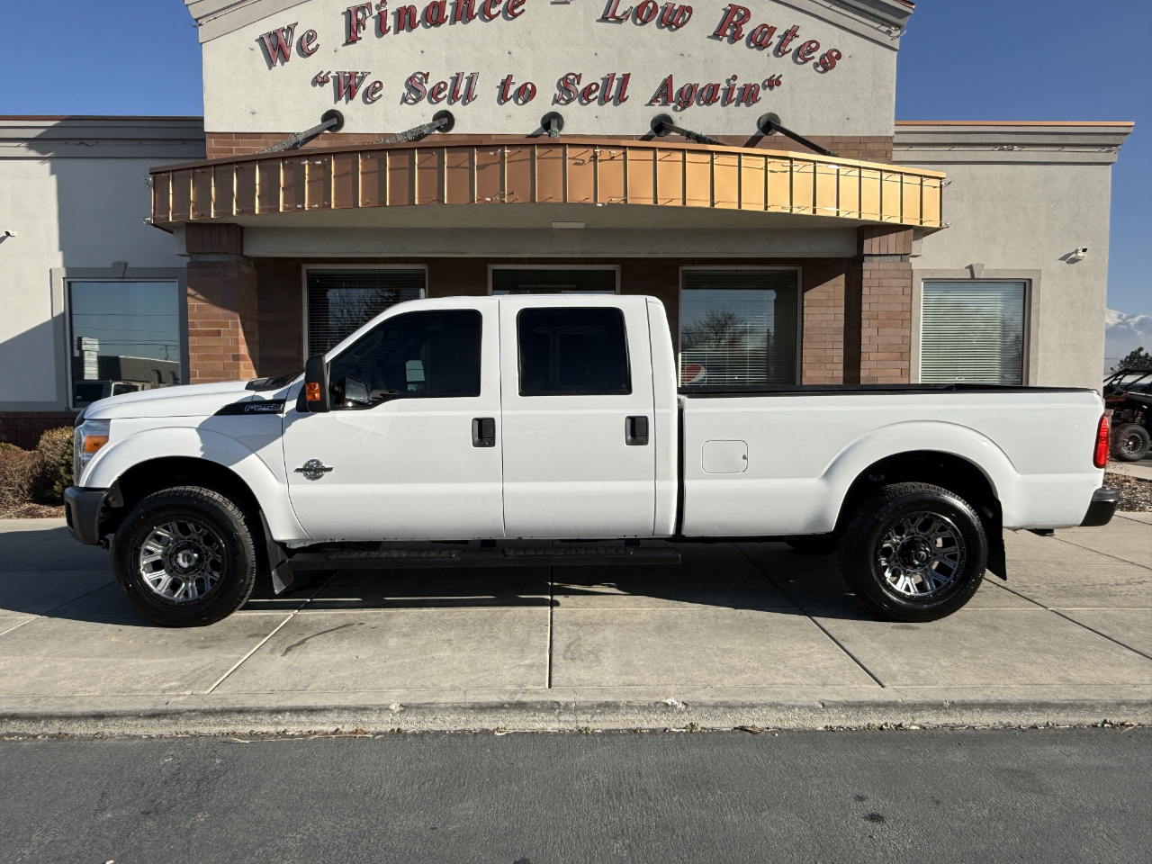 Ford Super Duty F-250 SRW 4WD Crew Cab 172" XL 2015