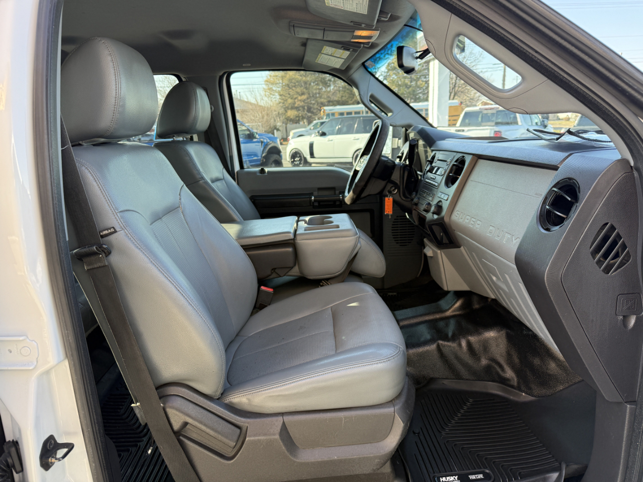 Ford Super Duty F-250 SRW 4WD Crew Cab 172" XL 2015