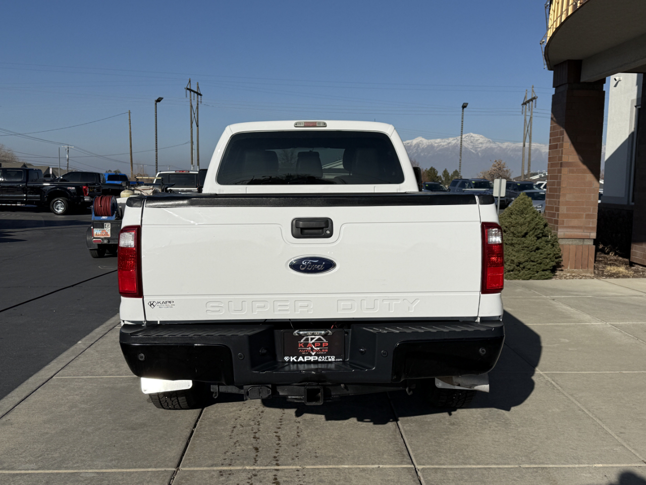 Ford Super Duty F-250 SRW 4WD Crew Cab 172" XL 2015