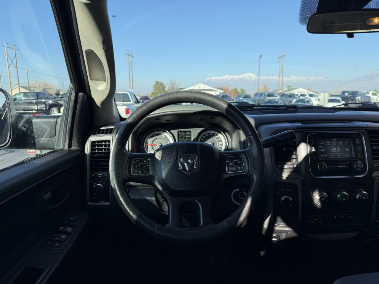 RAM 3500 Tradesman 4x4 Crew Cab 8' Box 2018