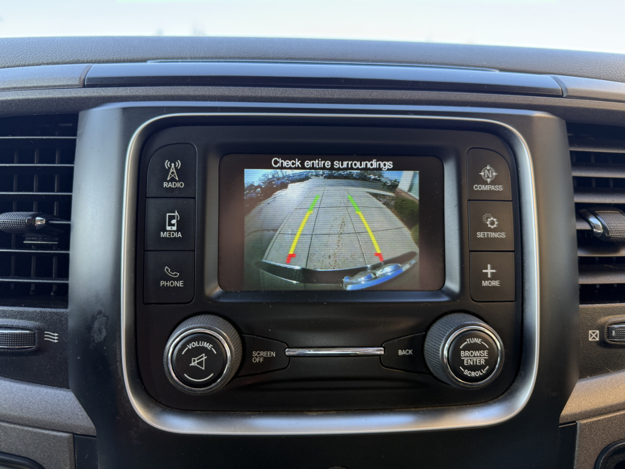 RAM 3500 Tradesman 4x4 Crew Cab 8' Box 2018