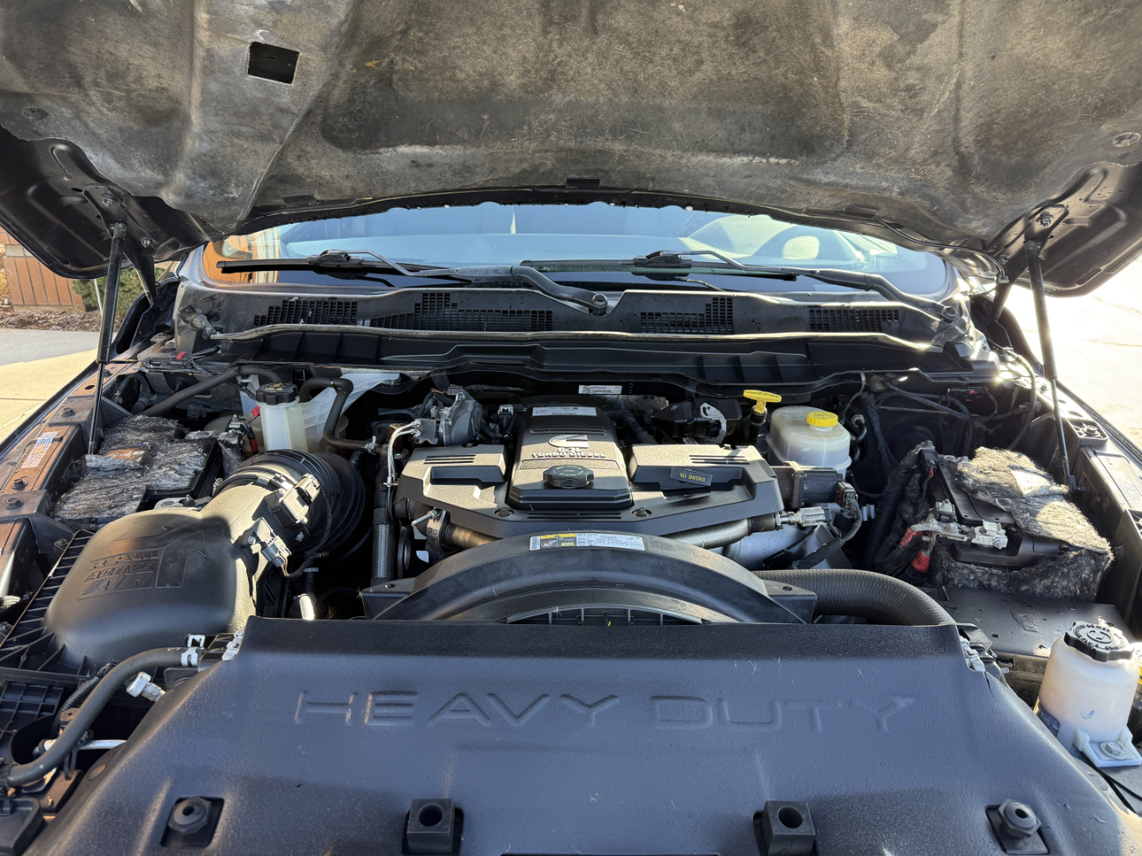 RAM 3500 Tradesman 4x4 Crew Cab 8' Box 2018