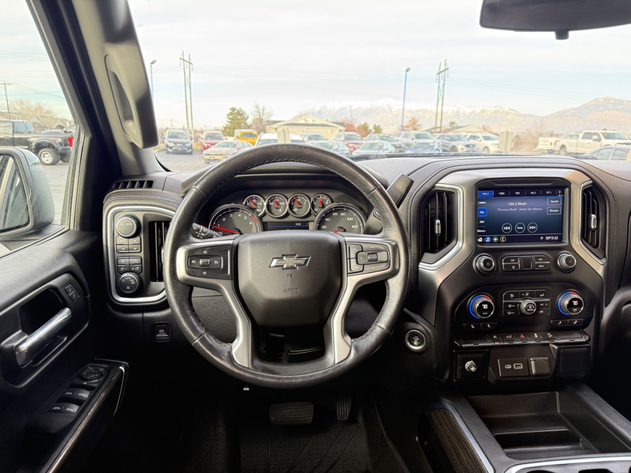 Chevrolet Silverado 1500 LTD 4WD Crew Cab 147" RST 2022