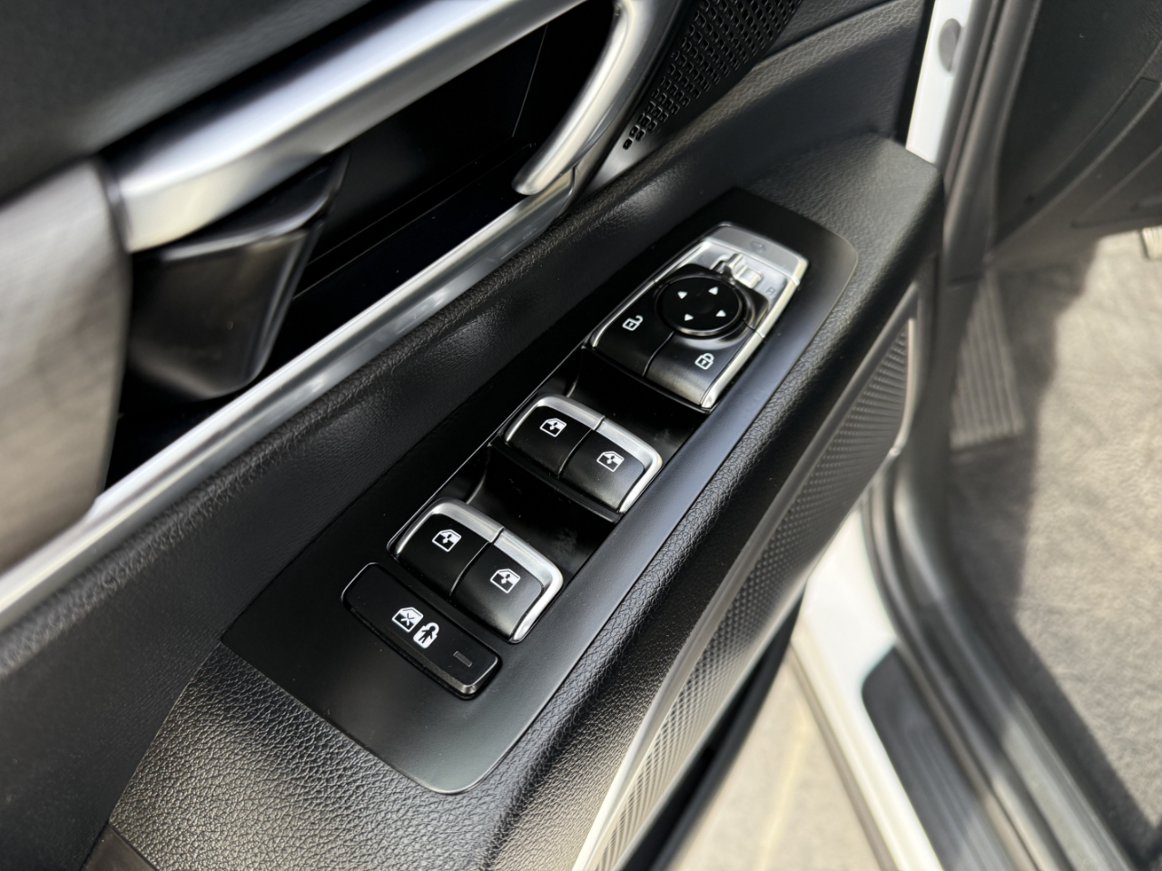 Kia Telluride EX X-Line AWD 2024