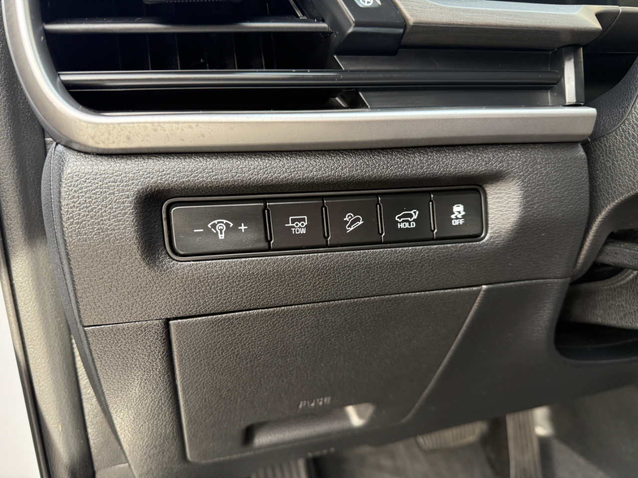 Kia Telluride EX X-Line AWD 2024