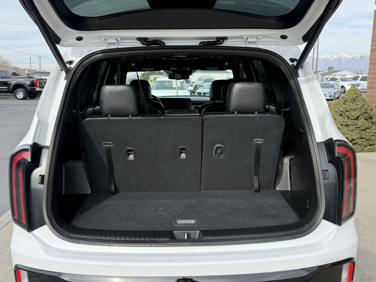 Kia Telluride EX X-Line AWD 2024