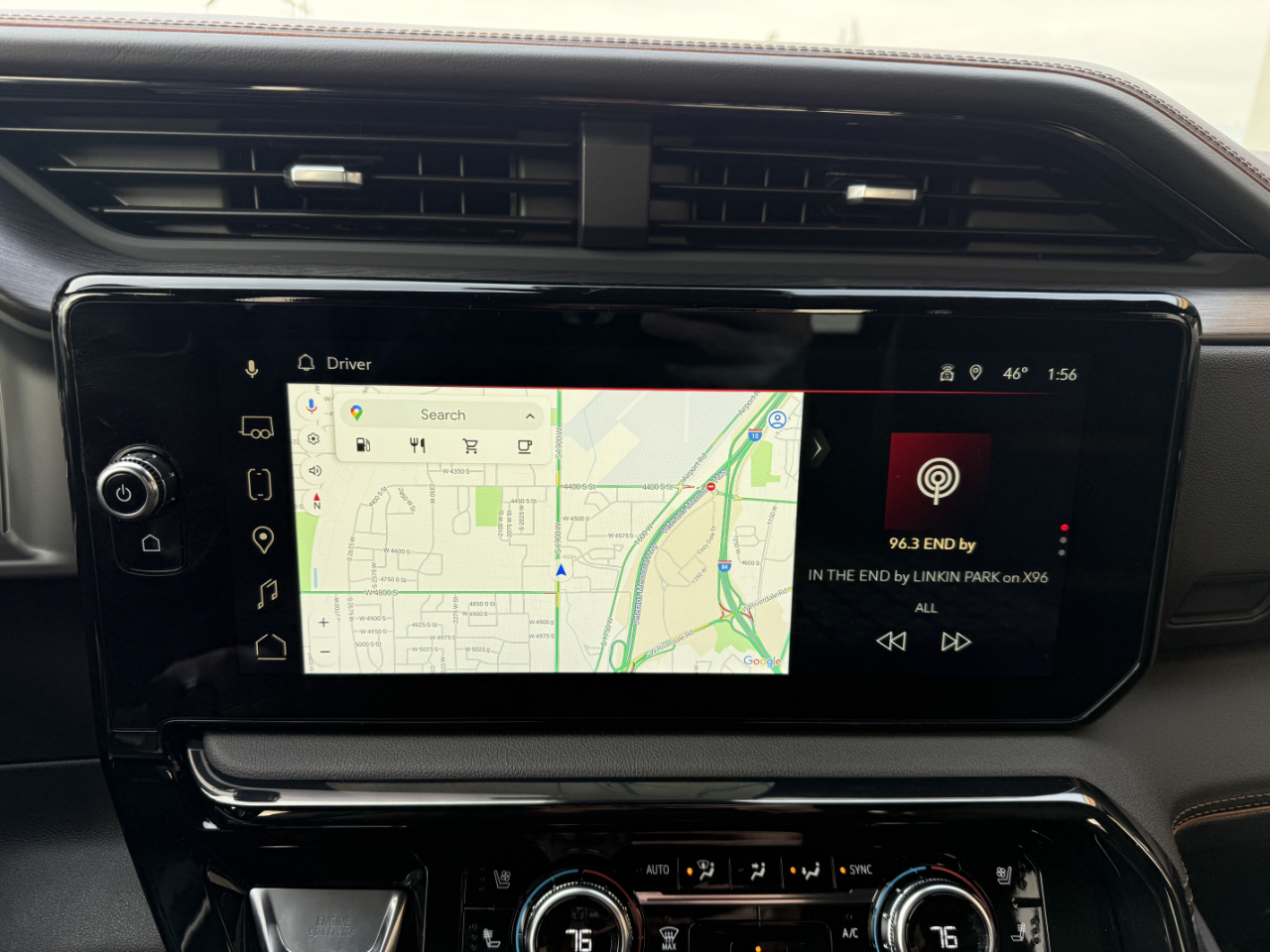 GMC Sierra 1500 4WD Crew Cab 147" AT4 2025