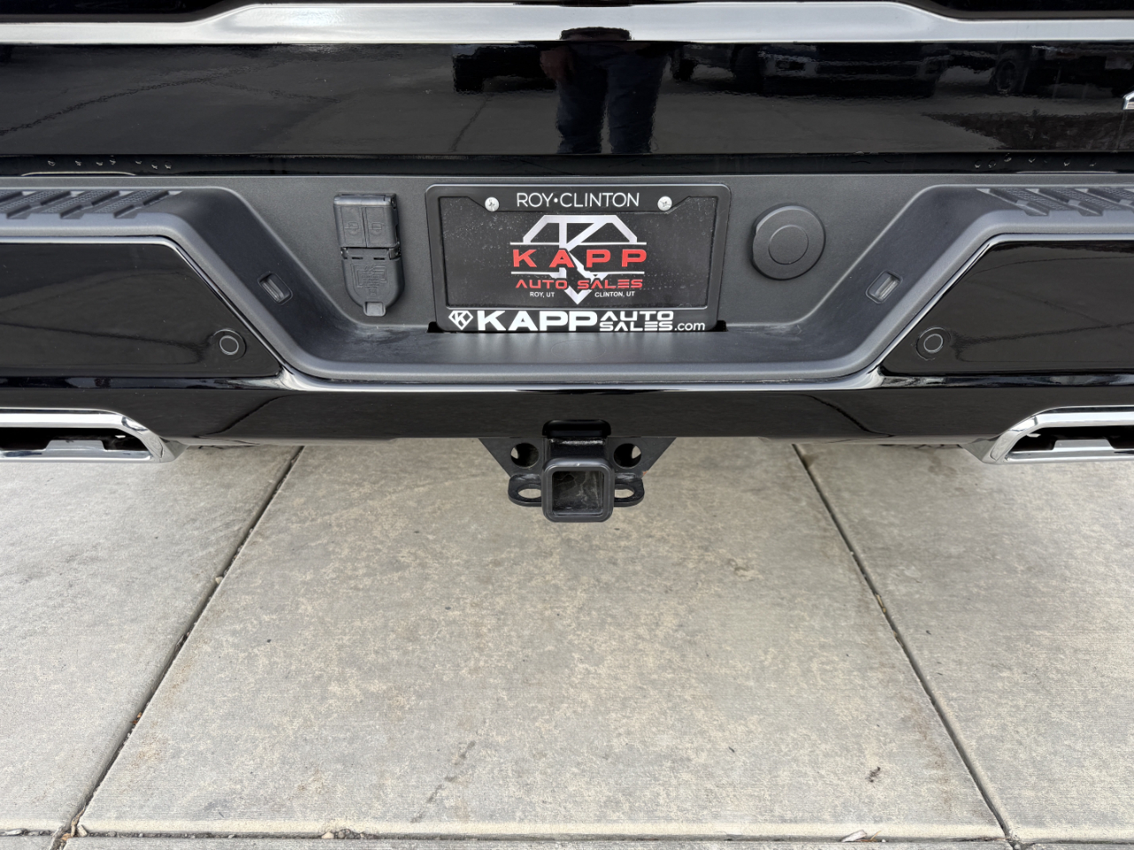 GMC Sierra 1500 4WD Crew Cab 147" AT4 2025