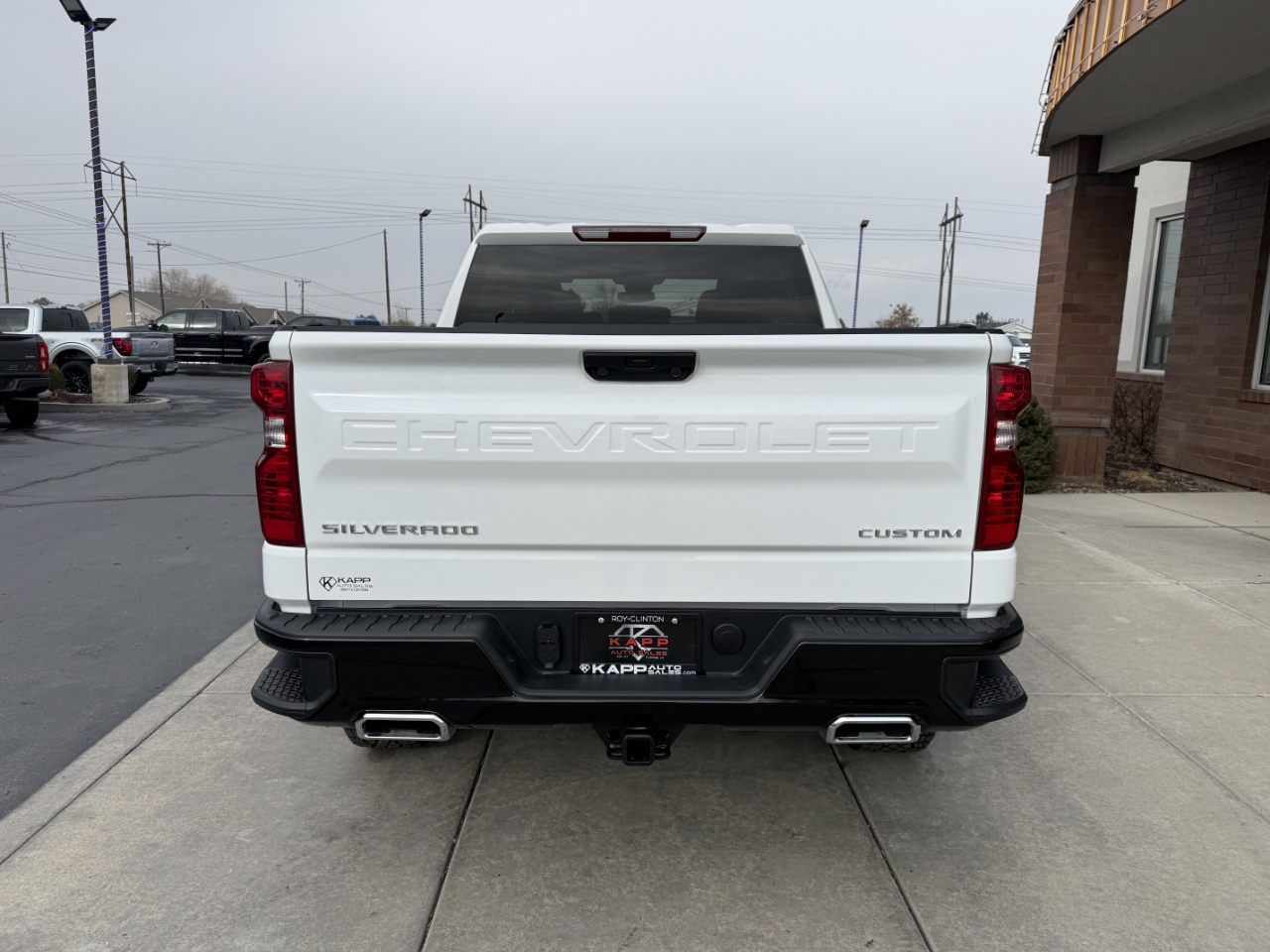 Chevrolet Silverado 1500 4WD Crew Cab 147" Custom Trail Boss 2025