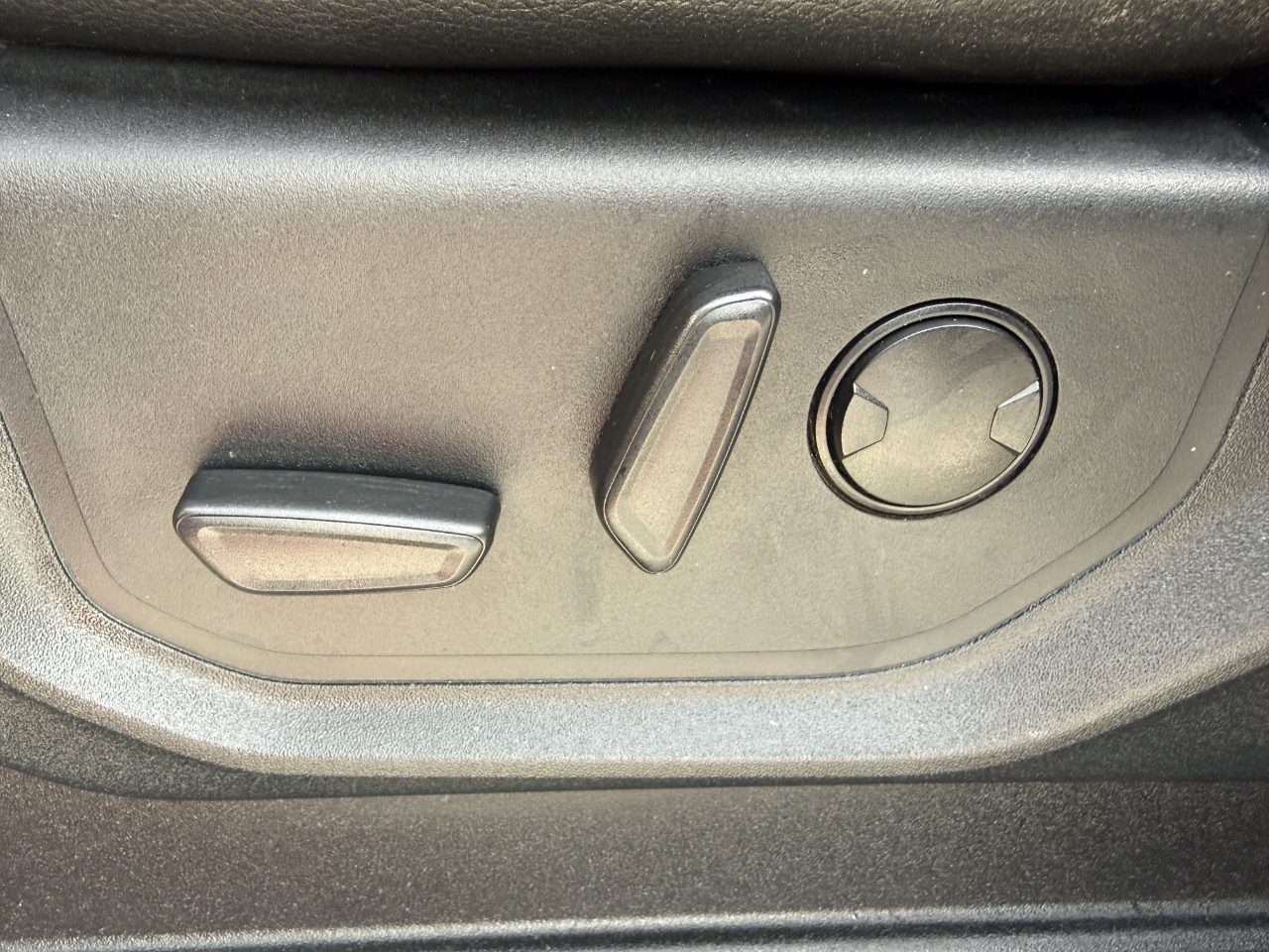 Ford Super Duty F-350 SRW Lariat 4WD Crew Cab 6.75' Box 2021