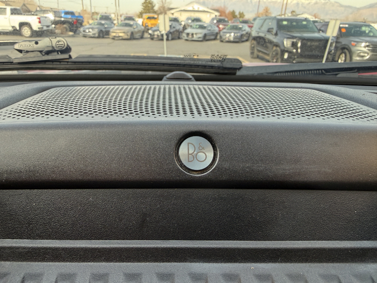 Ford Super Duty F-350 SRW Lariat 4WD Crew Cab 6.75' Box 2021