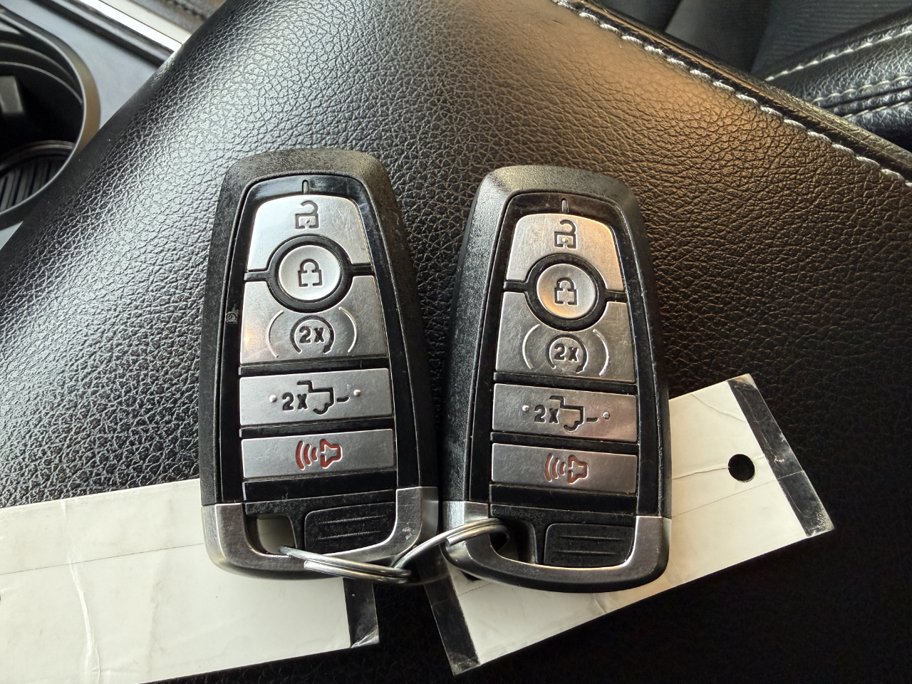 Ford Super Duty F-350 SRW Lariat 4WD Crew Cab 6.75' Box 2021