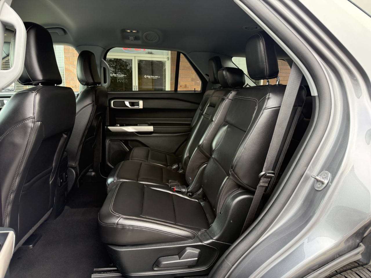 Ford Explorer XLT 4WD 2023