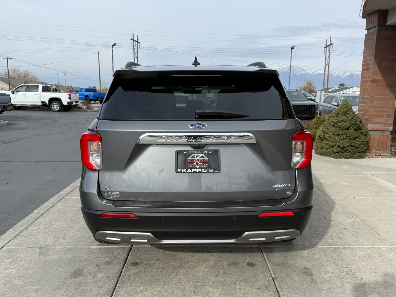 Ford Explorer XLT 4WD 2023