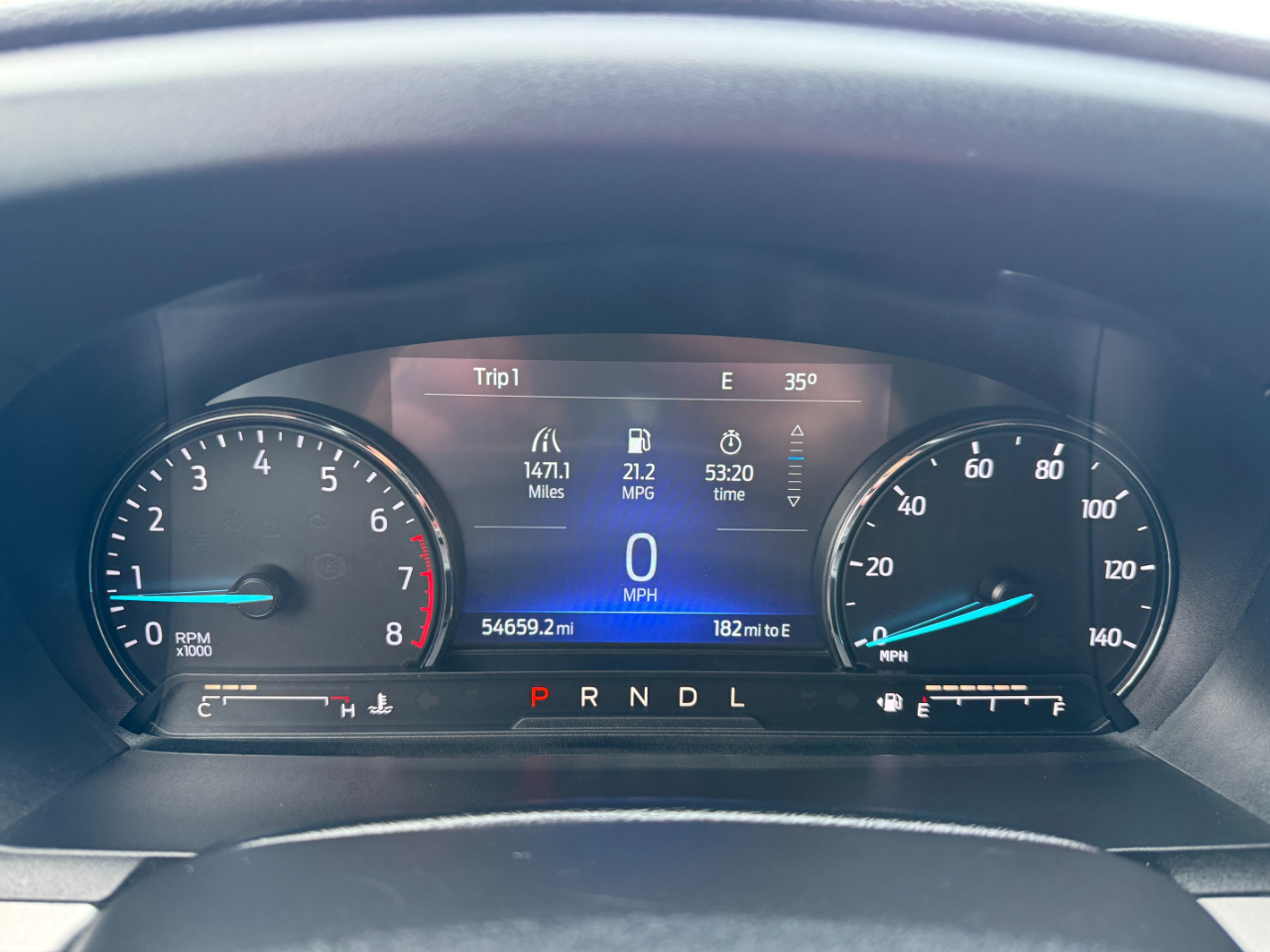 Ford Explorer XLT 4WD 2023