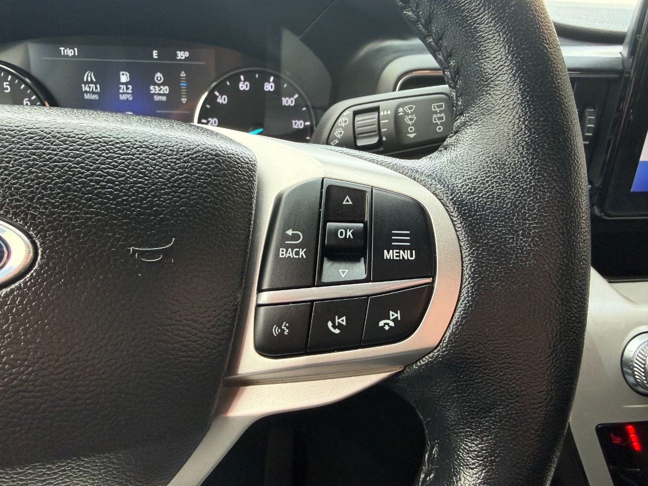 Ford Explorer XLT 4WD 2023