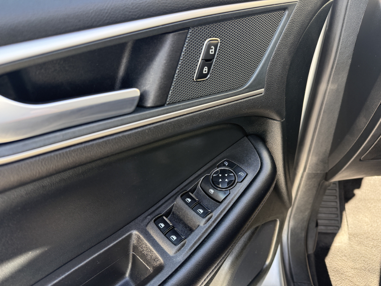 Ford Edge SEL AWD 2024